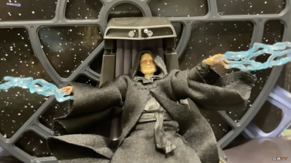Unboxing der Star Wars: The Vintage Collection Emperor’s Throne Room Figur aufgetaucht