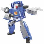 Autobot Track Transformers Generations War for Cybertron: Kingdom Deluxe Class Wave 3