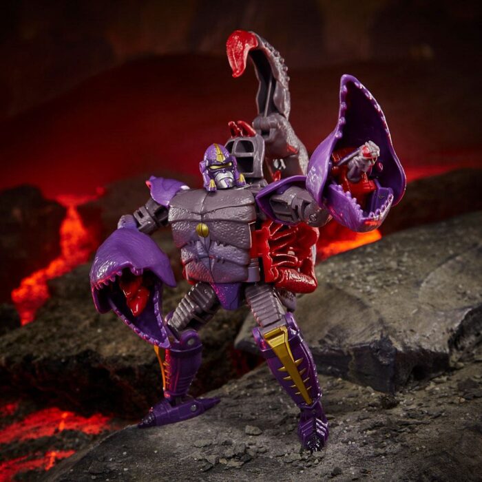 Predacon Scorponok Transformers Generations War for Cybertron: Kingdom Deluxe Class Wave 3