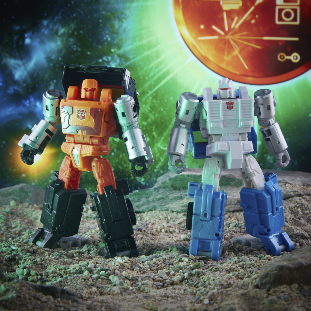Transformers Generations War for Cybertron Golden Disk Collection Chapter 1, Autobot Road Ranger und Autobot Puffer