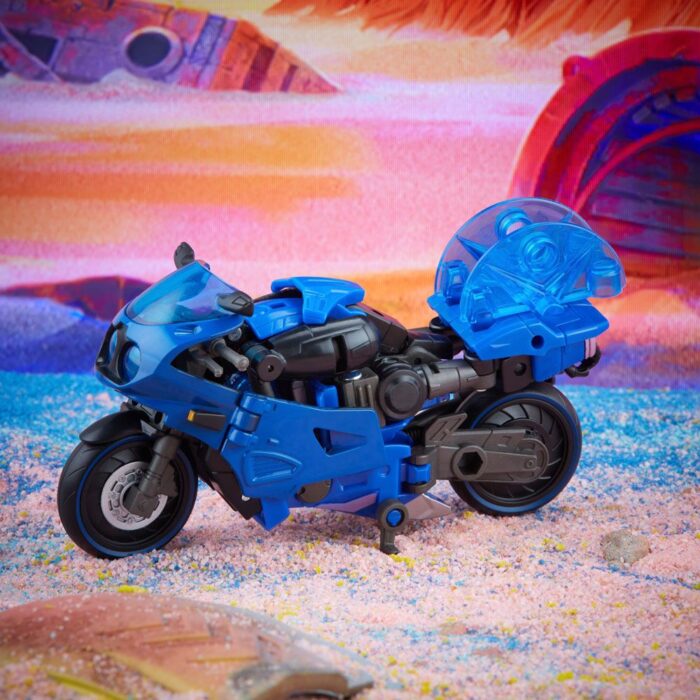 Arcee Transformers Generations Legacy Deluxe Class Figur von Hasbro und Takara Tomy