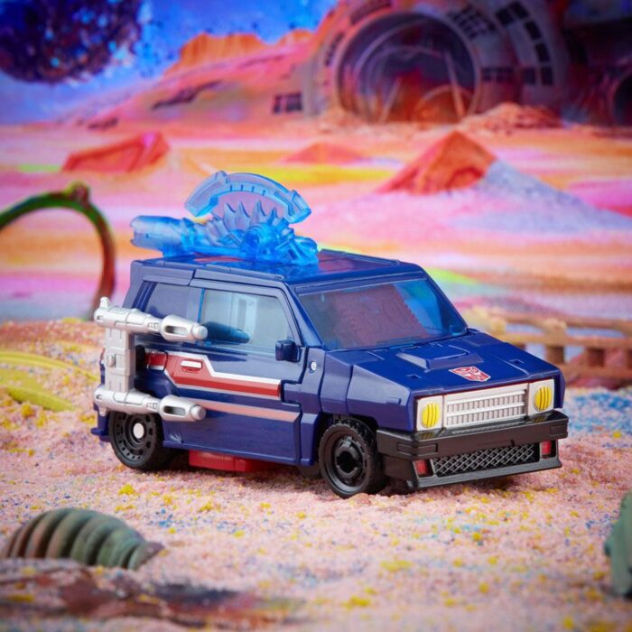 Autobot Skids Transformers Generations Legacy Deluxe Figur von Hasbro und Takara Tomy