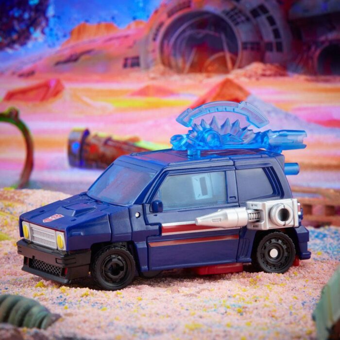 Autobot Skids Transformers Generations Legacy Deluxe Figur von Hasbro und Takara Tomy