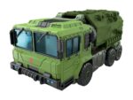 Bulkhead Transformers Generations Legacy Voyager Class Figur von Hasbro und Takara Tomy