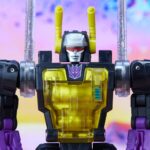 Kickback Transformers Generations Legacy Deluxe Class Figur von Hasbro und Takara Tomy
