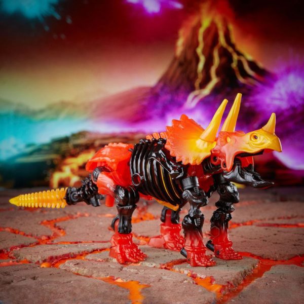 Tricranius Beast Power WFC-K39 - Transformers Generations War for Cybertron Deluxe - Fire Blasts Collection Pack