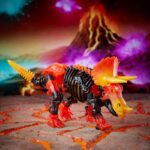 Tricranius Beast Power WFC-K39 - Transformers Generations War for Cybertron Deluxe - Fire Blasts Collection Pack