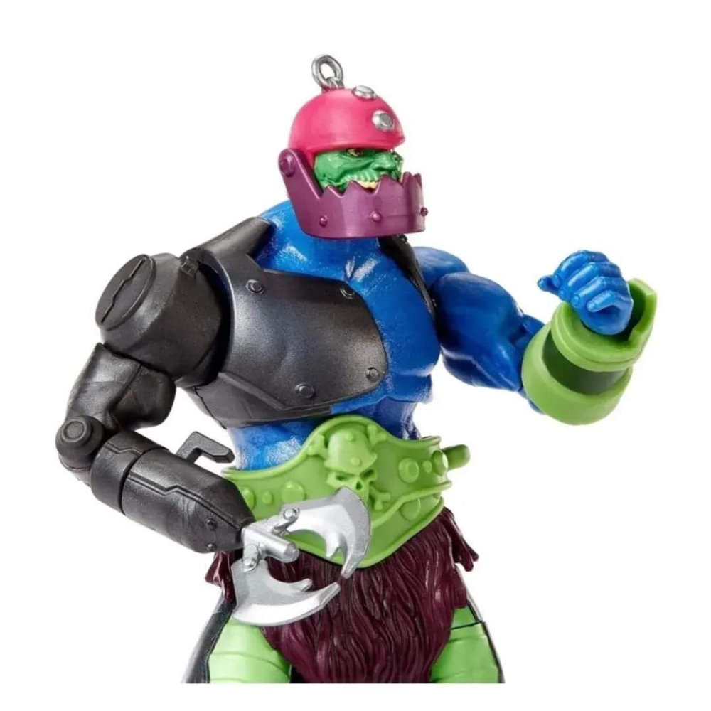 Bild von Trap Jaw (Deluxe) und seiner Verpackung aus der Masters of the Universe Revelation Figuren Reihe