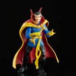 Doctor Strange Figur aus der Marvel Legends Series (Dr. Strange Comics) von Hasbro