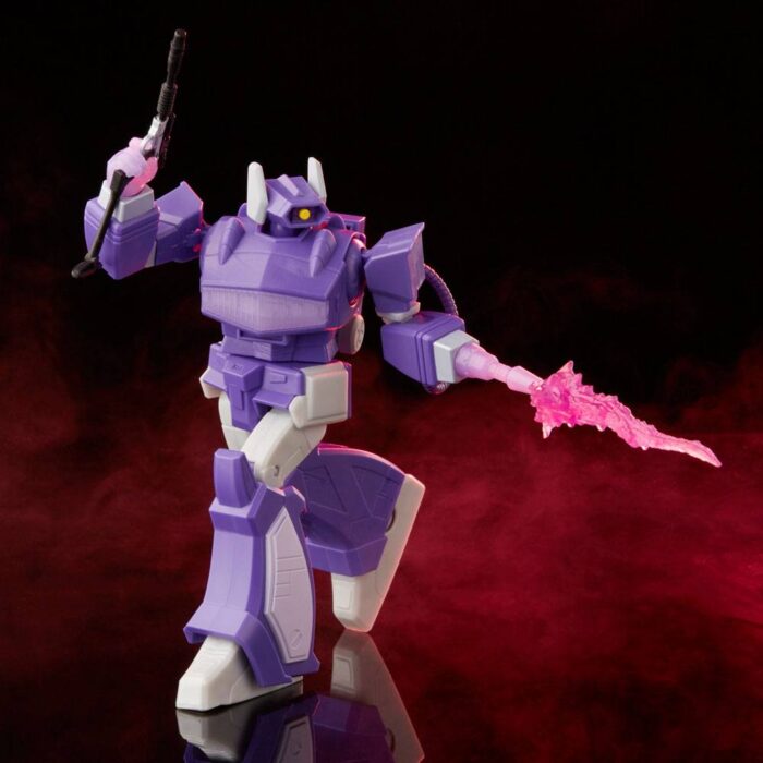 Shockwave Transformers Generations RED Figur von Hasbro aus der Transformers 1984 Trickfilmserie