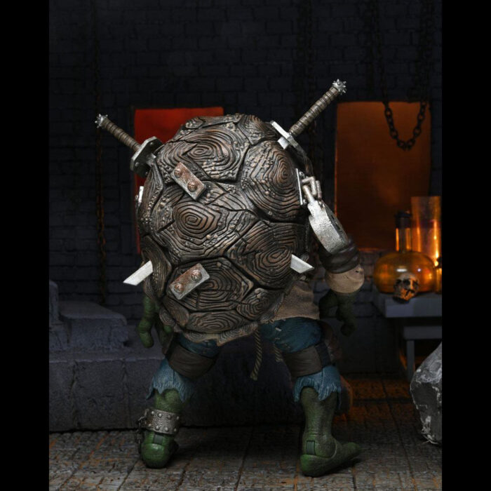 Leonardo as the Hunchback Teenage Mutant Ninja Turtles (TMNT) Ultimate Figur von NECA aus der Universal Monsters Reihe
