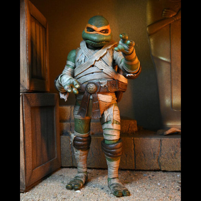 Michelangelo as the Mummy Teenage Mutant Ninja Turtles (TMNT) Ultimate Figur von NECA aus der Universal Monsters Reihe