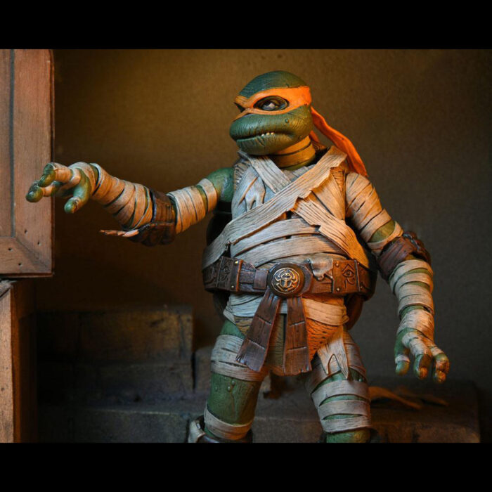 Michelangelo as the Mummy Teenage Mutant Ninja Turtles (TMNT) Ultimate Figur von NECA aus der Universal Monsters Reihe