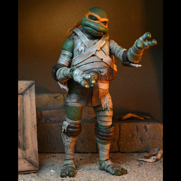 Michelangelo as the Mummy Teenage Mutant Ninja Turtles (TMNT) Ultimate Figur von NECA aus der Universal Monsters Reihe