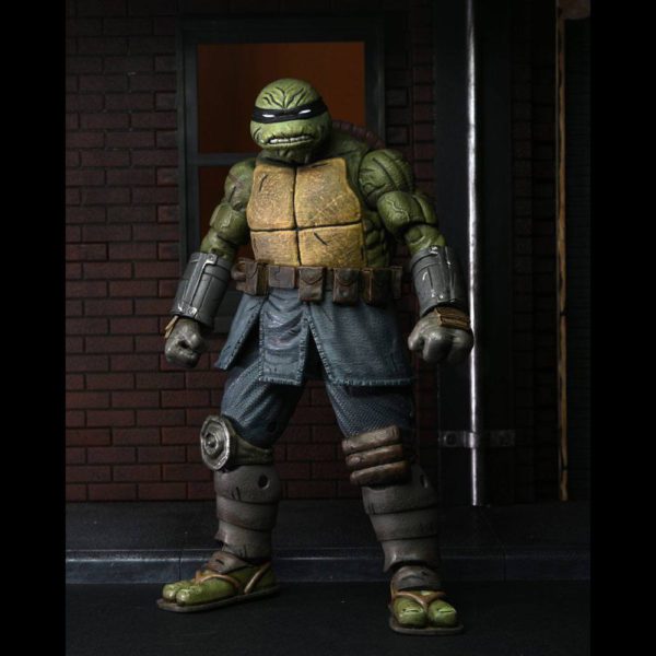 The Last Ronin Unarmored Teenage Mutant Ninja Turtles (TMNT) Ultimate Figur von NECA aus den IDW Comics