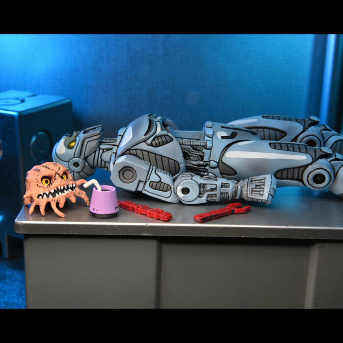 Utrom Teenage Mutant Ninja Turtles (TMNT) Figur von NECA aus den Comics von Mirage Studios