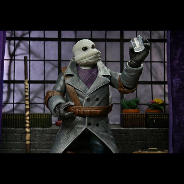 Donatello as The Invisible Man Teenage Mutant Ninja Turtles (TMNT) Ultimate Figur von NECA aus der Universal Monsters Reihe