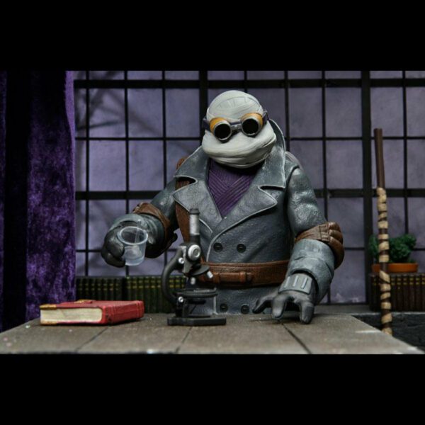 Donatello as The Invisible Man Teenage Mutant Ninja Turtles (TMNT) Ultimate Figur von NECA aus der Universal Monsters Reihe