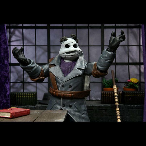 Donatello as The Invisible Man Teenage Mutant Ninja Turtles (TMNT) Ultimate Figur von NECA aus der Universal Monsters Reihe