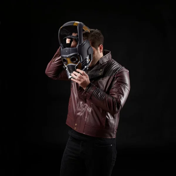 Star Lord elektronischer Cosplay Helm aus der Marvel Legends Series von Hasbro
