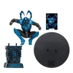 Blue Beetle DC Multiverse 12-Inch Statue von McFarlane Toys aus dem Blue Beetle Movie