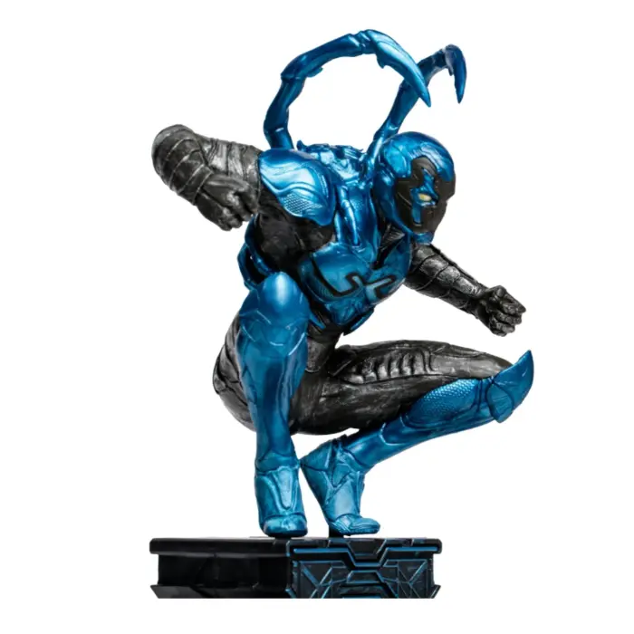 Blue Beetle DC Multiverse 12-Inch Statue von McFarlane Toys aus dem Blue Beetle Movie