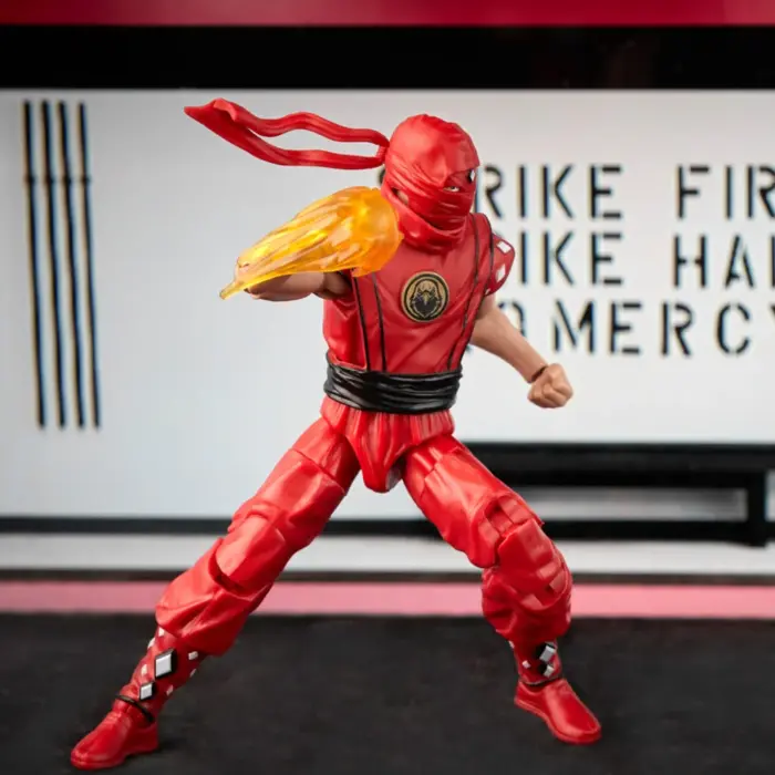 Morphed Miguel Diaz Red Eagle Ranger Power Rangers x Cobra Kai Lightning Collection Figur von Hasbro