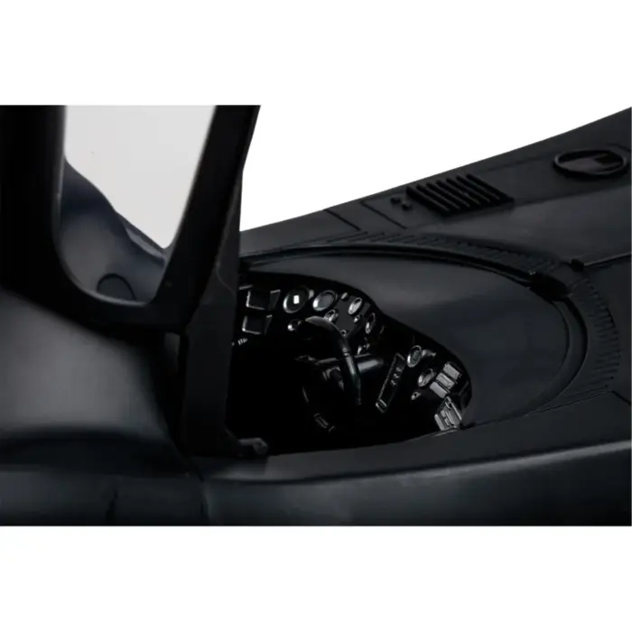 Batman 1989 & Batmobile DC Multiverse Gold Label Figur und Fahrzeug 2-Pack von McFarlane Toys