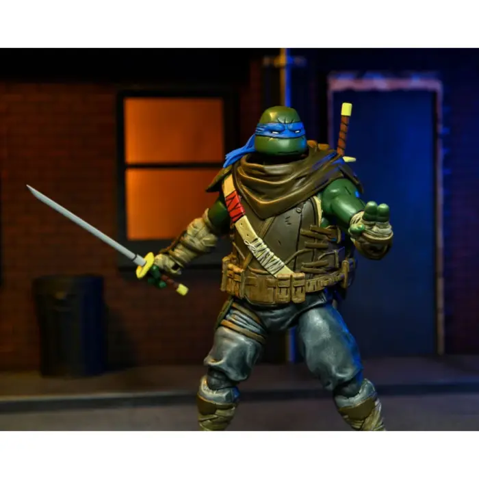 Leonardo Teenage Mutant Ninja Turtles TMNT Figur von Neca aus The Last Ronin Comics