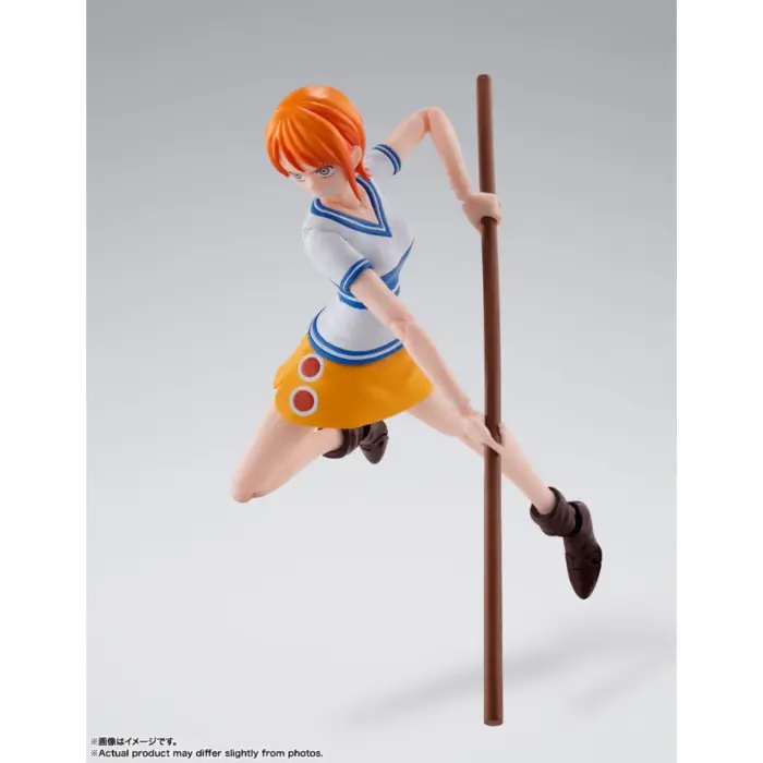 Nami Romance Dawn One Piece S.H. Figuarts Figur von Bandai Tamashii Nations