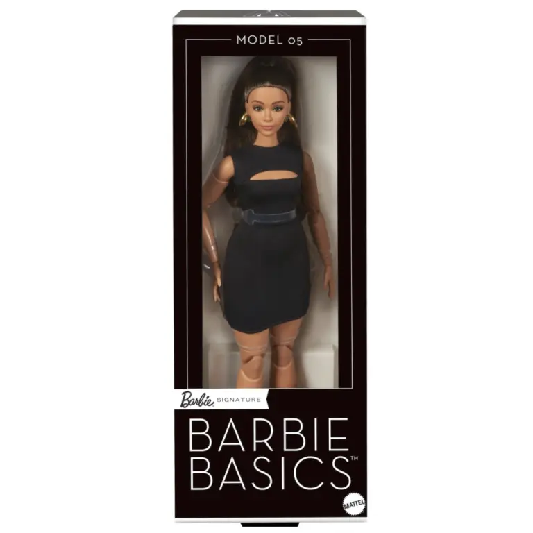 Model 05 Barbie Basics Puppe (rote Haare) aus der Barbie Signature-Kollektion von Mattel