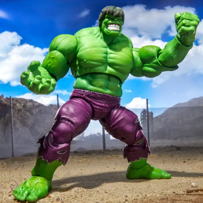 Hulk Marvel Legends Maximum Series Acionfigur von Hasbro inspiert duch die klassichen Comics