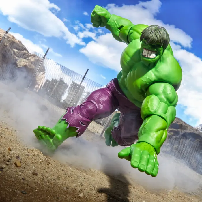 Hulk Marvel Legends Maximum Series Acionfigur von Hasbro inspiert duch die klassichen Comics