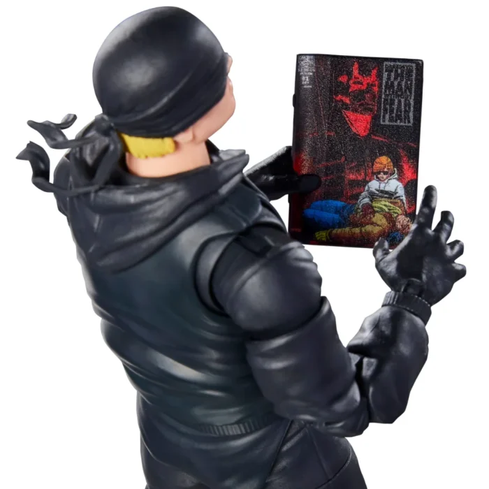Daredevil Marvel Legends Series Figur von Hasbro aus dem Daredevil: The Man Without Fear #1 Comic