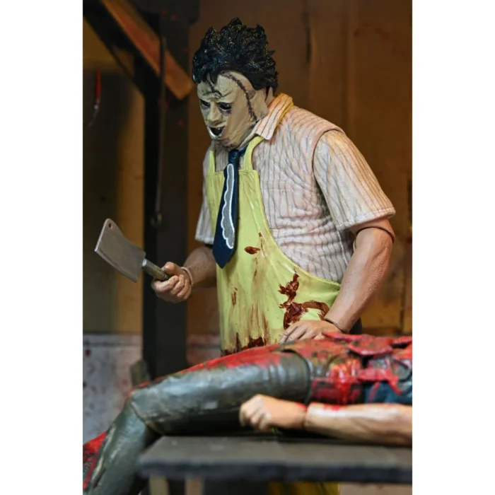 LEATHERFACE (CLASSIC & OLD WOMAN CLOTHED) – Texas Chainsaw Massacre – 50th Anniversary – Bild 17