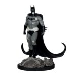 Batman (Black & White) - DC Direct - By Bjorn Barends – Bild 3