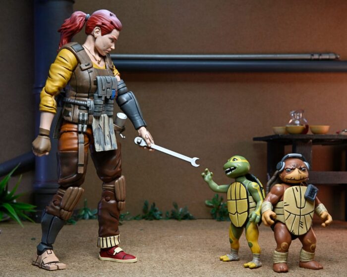 Grammy April with Baby Yi & Moja - Teenage Mutant Ninja Turtles - The Last Ronin The Lost Years – Bild 8