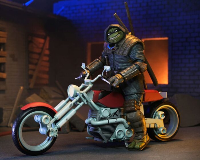 Casey Marie with Last Ronin Motorcycle - Teenage Mutant Ninja Turtles - The Last Ronin The Lost Years – Bild 25