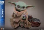 Grogu - Star Wars: The Mandalorian & Grogu - Life-Size – Bild 10