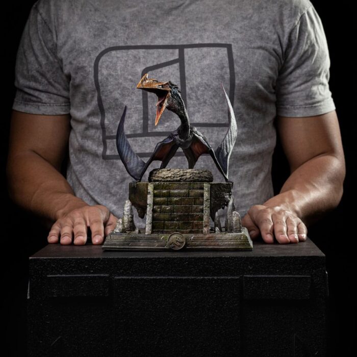 Quetzalcoatlus - Jurassic World: Die Wiedergeburt - Icons Statue – Bild 10