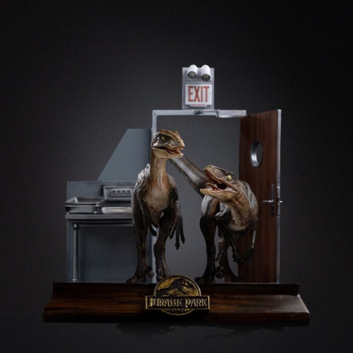 Raptors at the Kitchen's Door - Jurassic Park Art Scale Statue – Bild 4