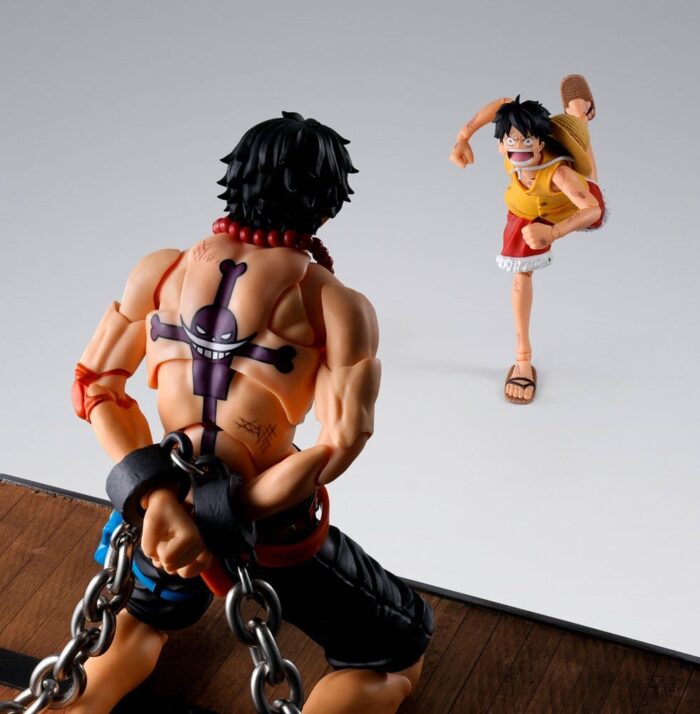 Portgas D. Ace (Marineford) - One Piece - S.H. Figuarts – Bild 6