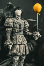 Pennywise (Black & White) - Es - Welcome to Derry - Movie Maniacs – Bild 14