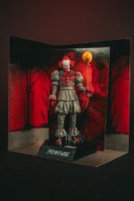 Pennywise (Bloody) - Es - Welcome to Derry - Movie Maniacs – Bild 10