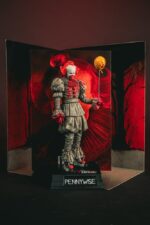 Pennywise (Bloody) - Es - Welcome to Derry - Movie Maniacs – Bild 11