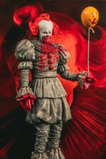 Pennywise (Bloody) - Es - Welcome to Derry - Movie Maniacs – Bild 13
