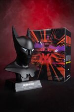 Batman Cowl Maske - DC Direct - Batman Beyond Animated - Prop-Replik – Bild 13