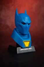 Azrael Batman Maske - DC Direct - Batman: Knightfall - Mini-Replik- Gold Label Collection – Bild 11