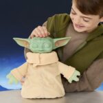 Grogu - Star Wars: The Mandalorian & Grogu - Action-Buddy – Bild 7