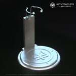 Legendari - Actionfiguren-Ständer mit MetaTravelers Logo